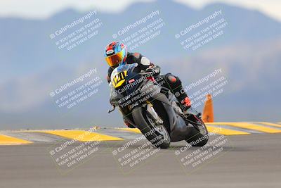 media/Sep-11-2022-SoCal Trackdays (Sun) [[81b7e951af]]/Turn 9 (930am)/